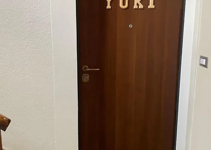 Yuki 山林小屋 *